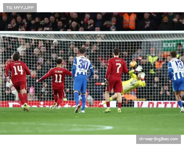 实时:凯恩主罚点球命中,帮助拜仁慕尼黑扩大领先优势